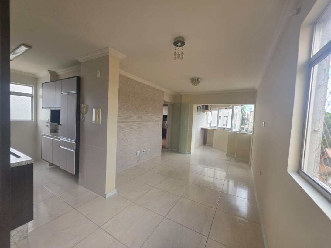 Foto 8 - APARTAMENTO em CURITIBA - PR, no bairro Centro - Referência PIV-APTO0547