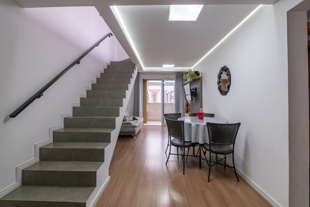 APARTAMENTO no Bairro: Mercês - Lopes Home - Curitiba - foto 1