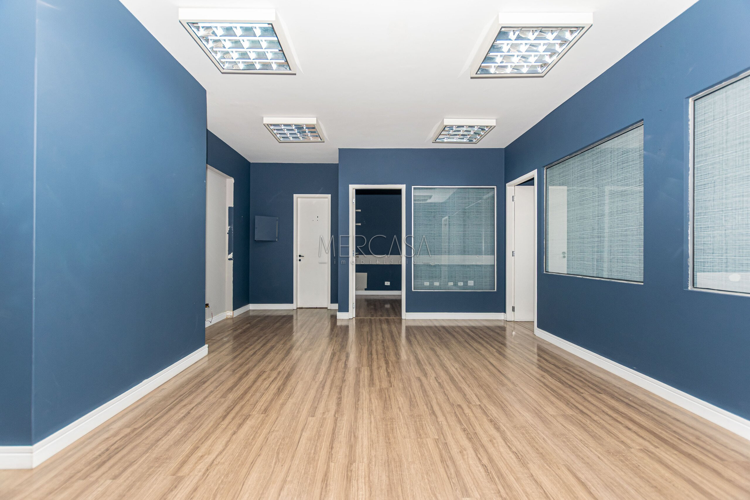 Sala/Conjunto Comercial para alugar em Centro, Curitiba — Portal Chave Fácil