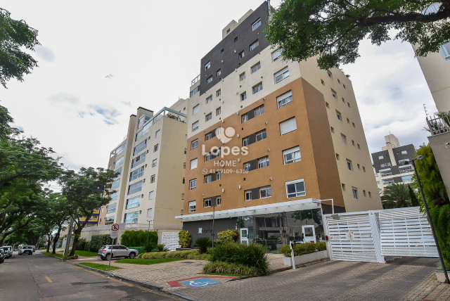 APARTAMENTO no Bairro: Água Verde - Lopes Home - Curitiba - foto 47