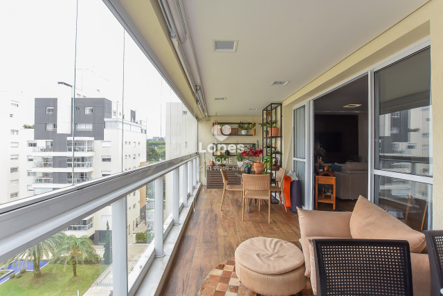 APARTAMENTO no Bairro: Água Verde - Lopes Home - Curitiba - foto 10