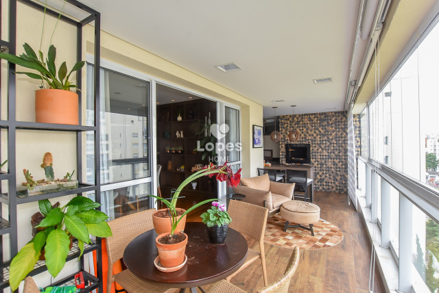 APARTAMENTO no Bairro: Água Verde - Lopes Home - Curitiba - foto 11