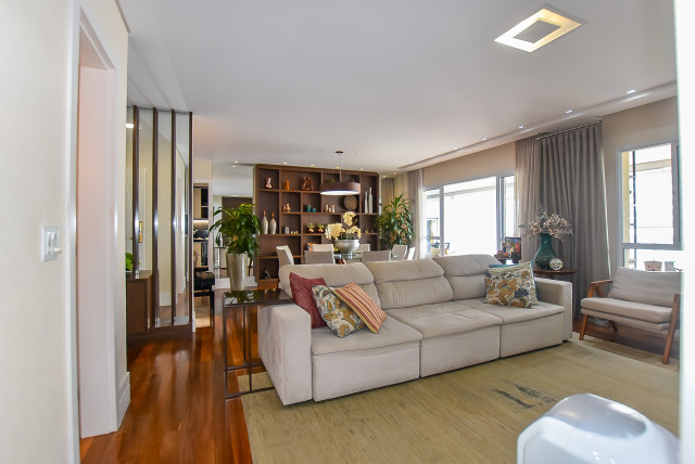 APARTAMENTO no Bairro: Água Verde - Lopes Home - Curitiba - foto 0