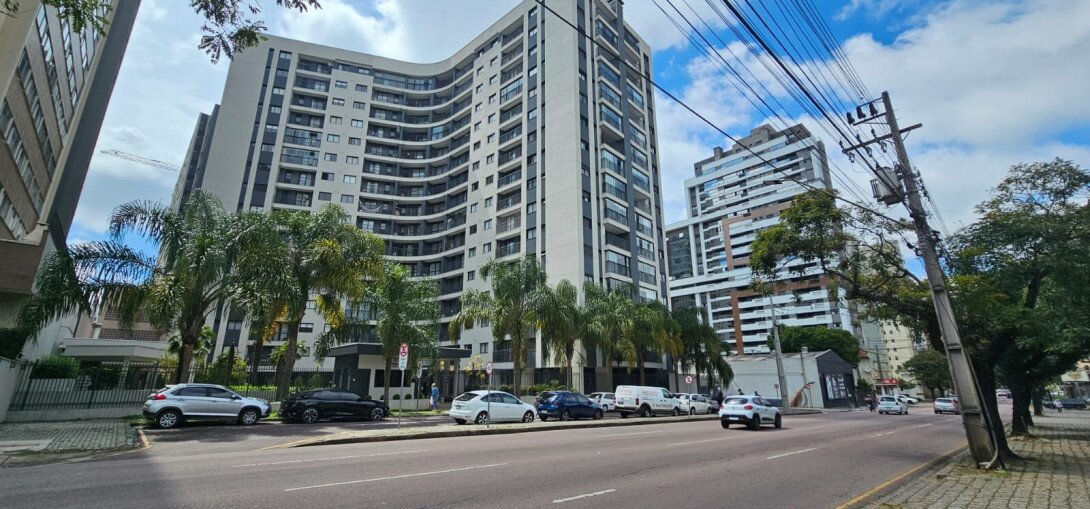 Foto 1 - APARTAMENTO em CURITIBA - PR, no bairro Água Verde - Referência PIL-APTO0476