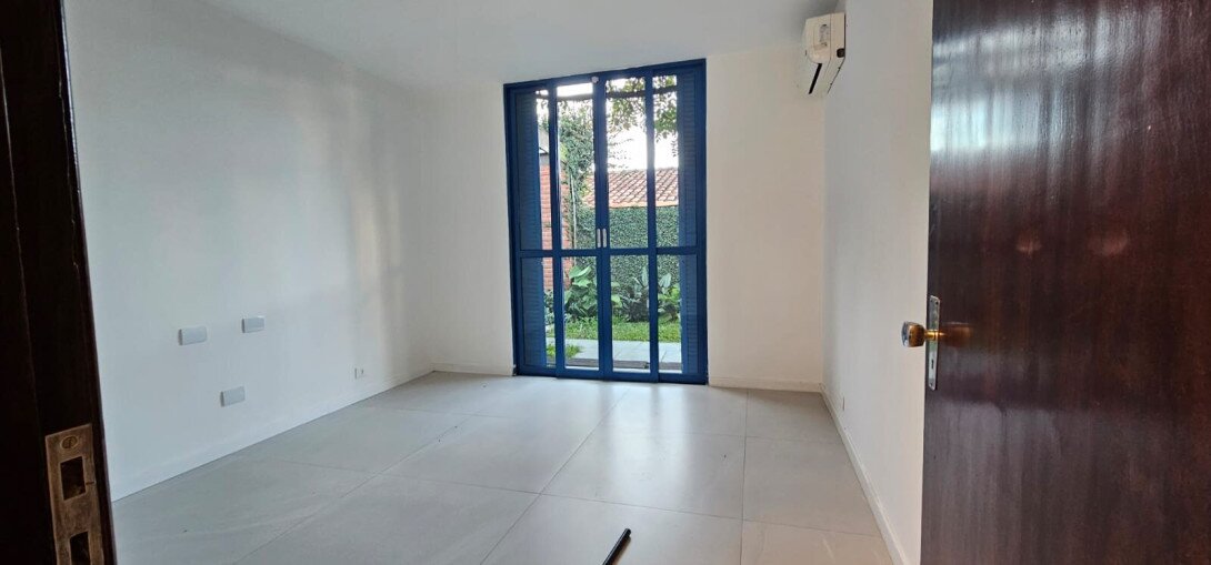 Foto 10 - CASA em CURITIBA - PR, no bairro Tarumã - Referência PIL-CS0127