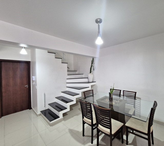 SOBRADO no Bairro: Campo Comprido - Lopes Home - Curitiba - foto 0