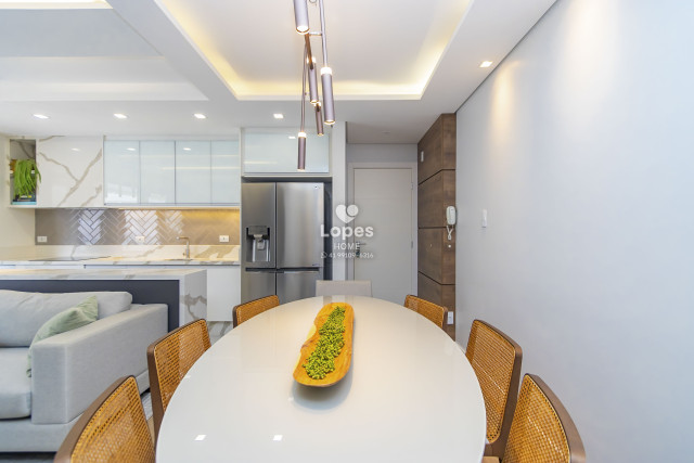 APARTAMENTO no Bairro: Água Verde - Lopes Home - Curitiba - foto 2