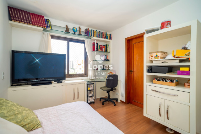 APARTAMENTO no Bairro: Água Verde - Lopes Home - Curitiba - foto 18