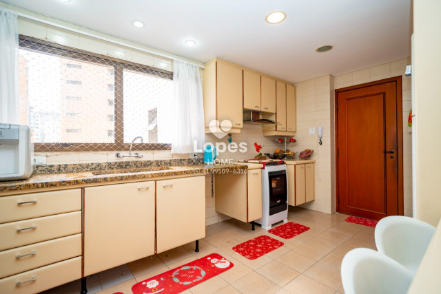 APARTAMENTO no Bairro: Água Verde - Lopes Home - Curitiba - foto 8