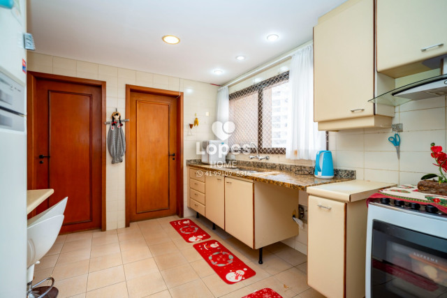 APARTAMENTO no Bairro: Água Verde - Lopes Home - Curitiba - foto 10