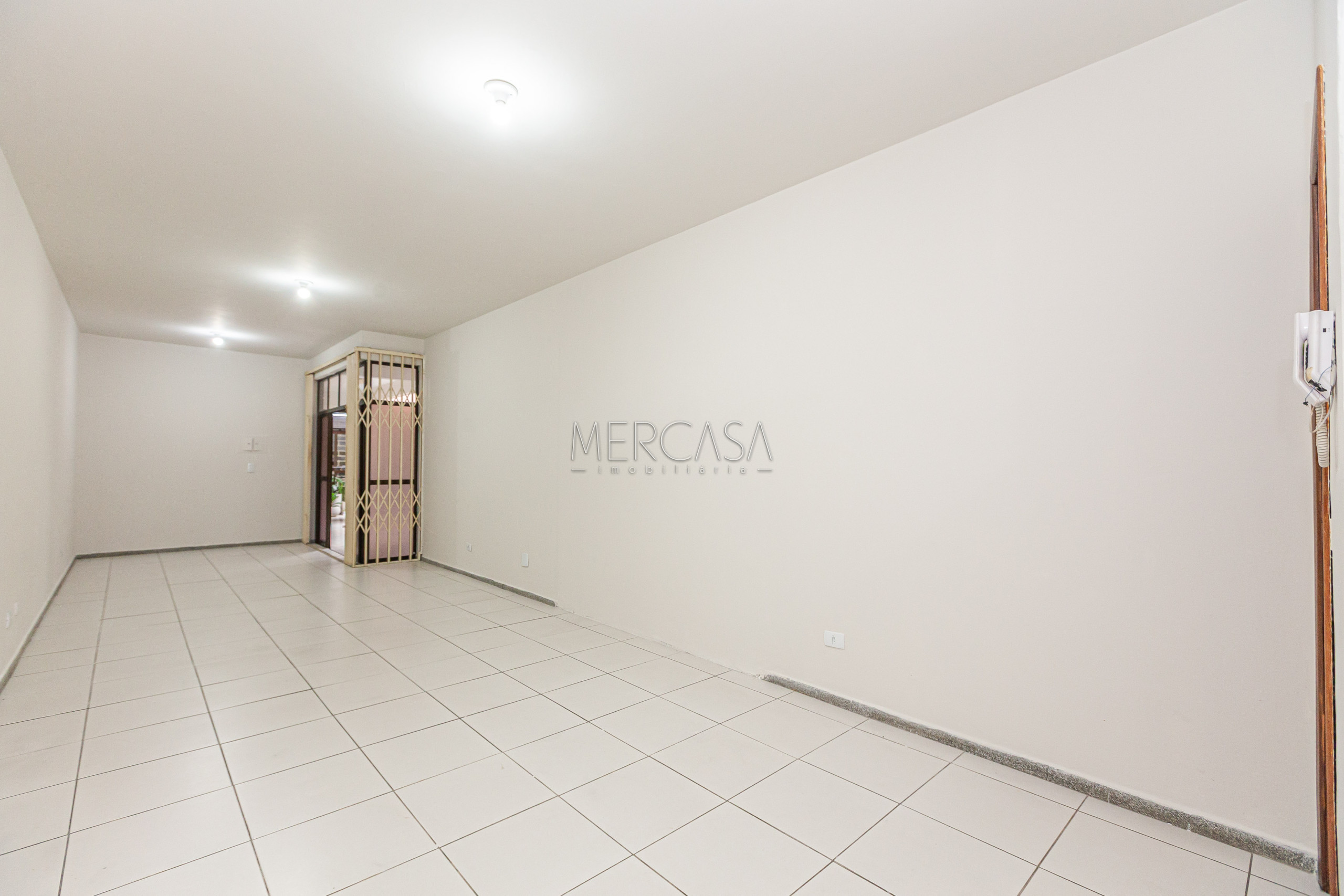 Comercial para alugar em São Francisco, Curitiba — Kondor Imóveis: Imobiliária em Curitiba | Uma imobiliária pra você
