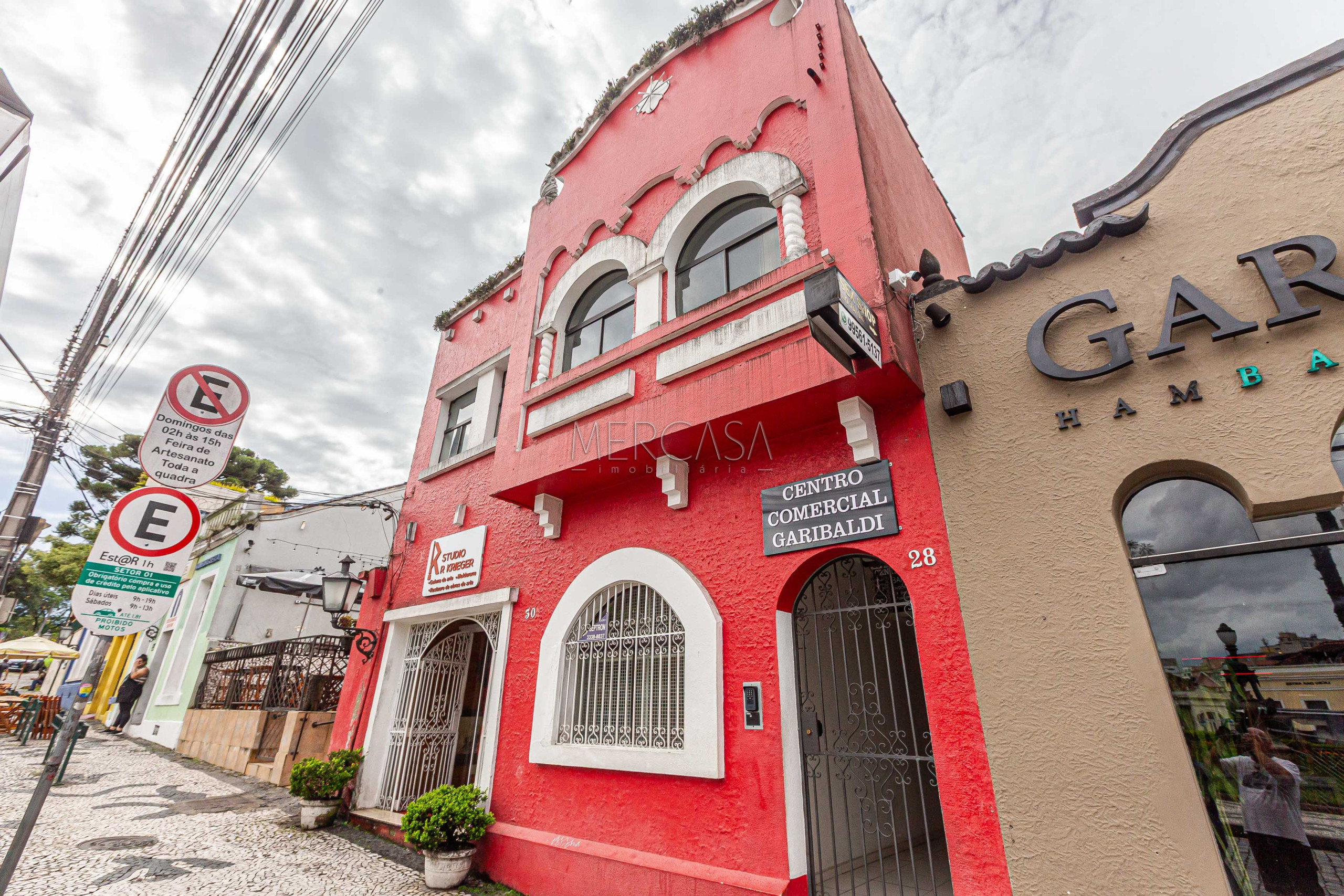 Sala/Conjunto Comercial para alugar em São Francisco, Curitiba — Portal Chave Fácil