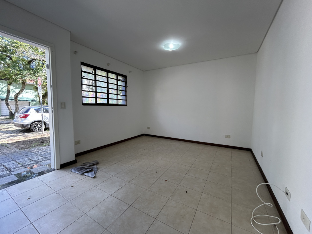 Foto 8 - SOBRADO em CURITIBA - PR, no bairro Centro - Referência PIL-SB0555