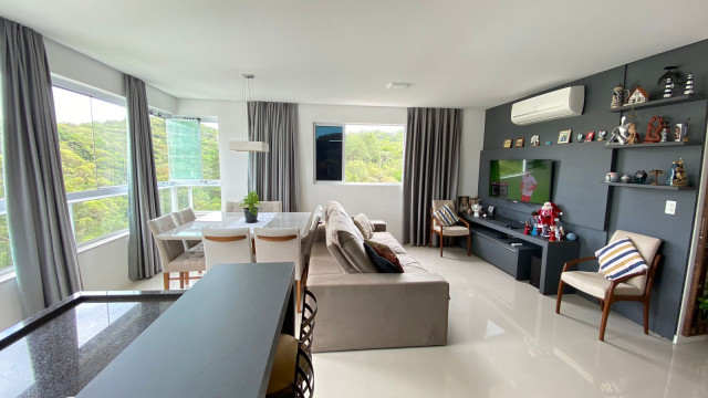 APARTAMENTO no Bairro: Pioneiros - Lopes Home - Balneário Camboriú - foto 0