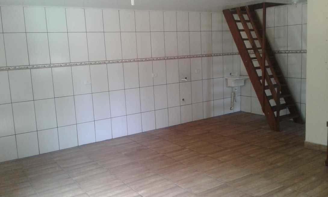 Foto 8 - CASA em SÃO JOSÉ DOS PINHAIS - PR, no bairro Campo Largo da Roseira - Referência PIL-CS0132