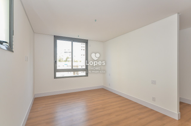 APARTAMENTO no Bairro: Água Verde - Lopes Home - Curitiba - foto 13