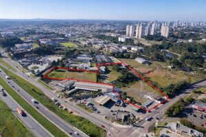 Imóveis especiais/outros em Curitiba - Cidade industrial - Ref: BA0013-NBBR