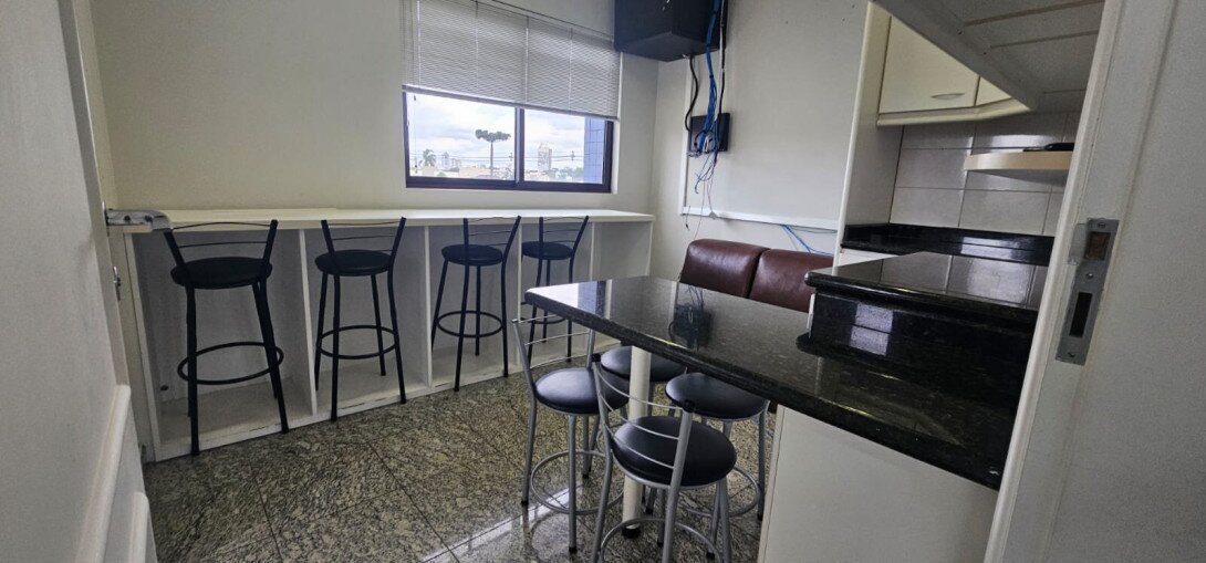 Foto 10 - CONJUNTO/SALA COMERCIAL em CURITIBA - PR, no bairro Bom Retiro - Referência PIL-CJCOM0135