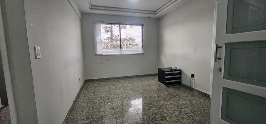 Foto 9 - CONJUNTO/SALA COMERCIAL em CURITIBA - PR, no bairro Bom Retiro - Referência PIL-CJCOM0135