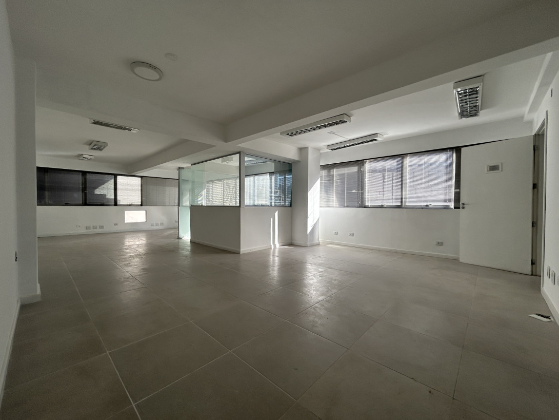 Foto 9 - CONJUNTO/SALA COMERCIAL em CURITIBA PR no bairro Centro - Referência PIL-CJTO561