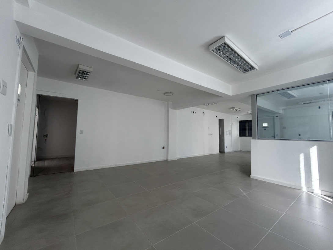 Foto 10 - CONJUNTO/SALA COMERCIAL em CURITIBA PR no bairro Centro - Referência PIL-CJTO561