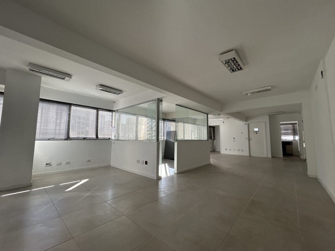 Foto 11 - CONJUNTO/SALA COMERCIAL em CURITIBA PR no bairro Centro - Referência PIL-CJTO561