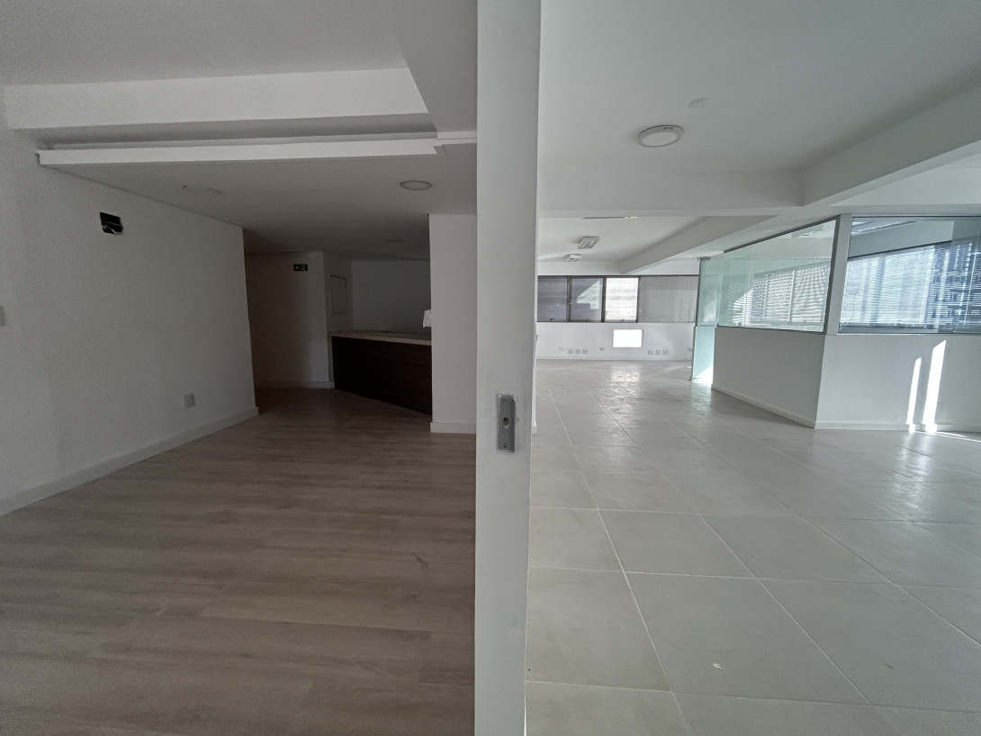 Foto 18 - CONJUNTO/SALA COMERCIAL em CURITIBA PR no bairro Centro - Referência PIL-CJTO561