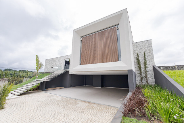 Casa em Condomínio no bairro Riviera