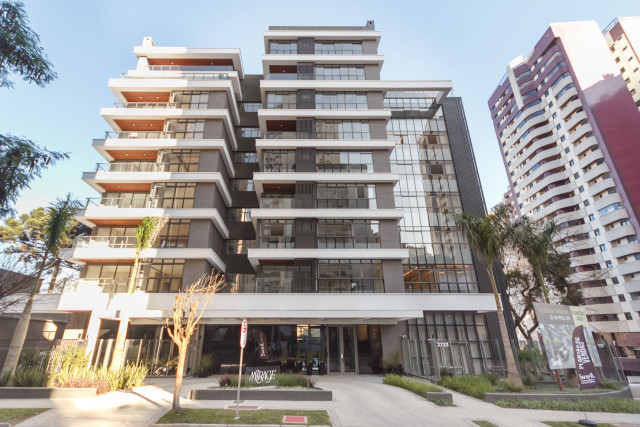 Apartamento no bairro Batel