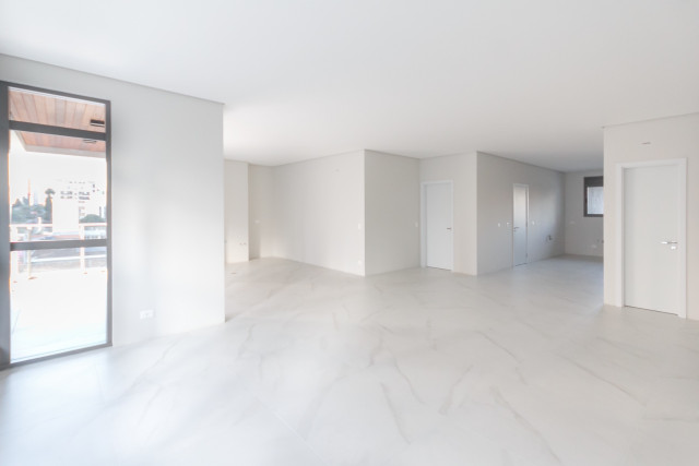 Apartamento no bairro Batel
