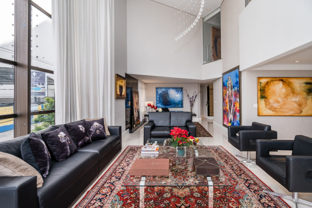 Apartamento no bairro Batel