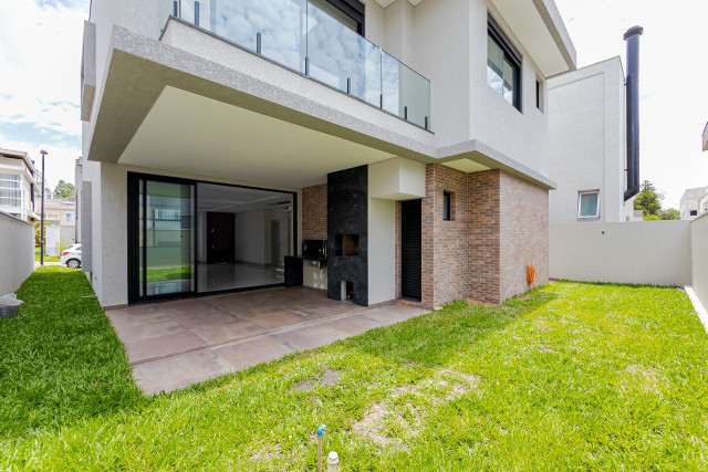 Casa em Condomínio no bairro São Braz