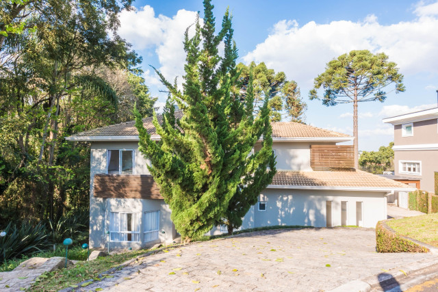 Casa em Condomínio no bairro Campo Comprido