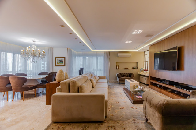 Apartamento no bairro Batel