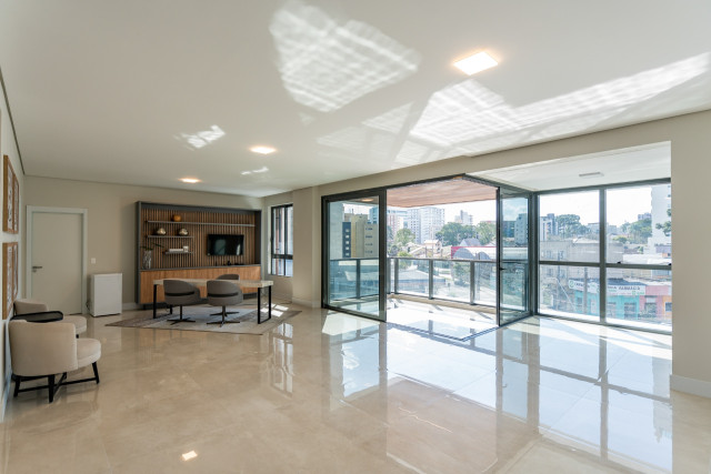 Apartamento no bairro Alto da Glória