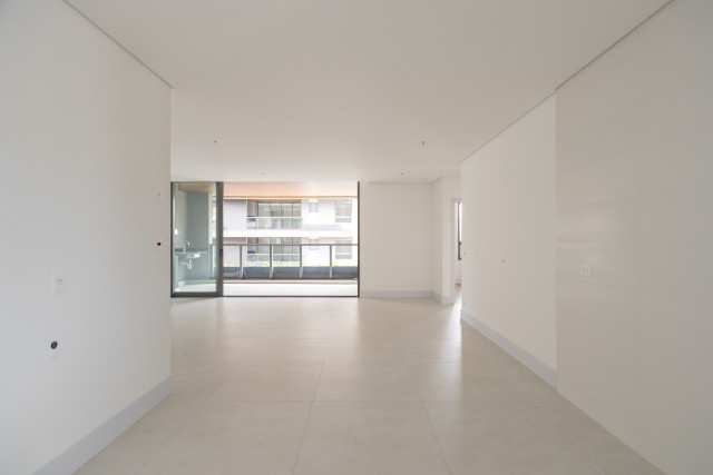 Apartamento no bairro Batel