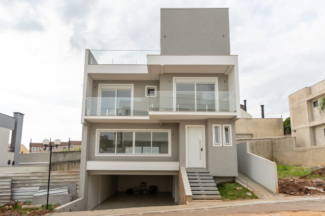 Casa em Condomínio no bairro Campo Comprido