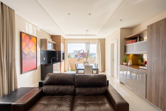 Casa em Condomínio no bairro Santa Felicidade