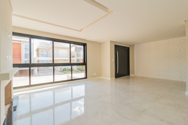 Casa em Condomínio no bairro Campo Comprido