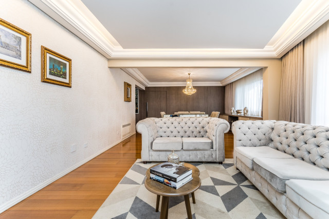 Apartamento no bairro Batel