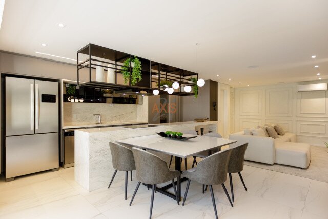 Apartamento no bairro Mercês