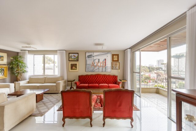 Apartamento no bairro Batel