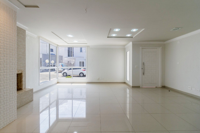 Casa em Condomínio no bairro Santa Felicidade