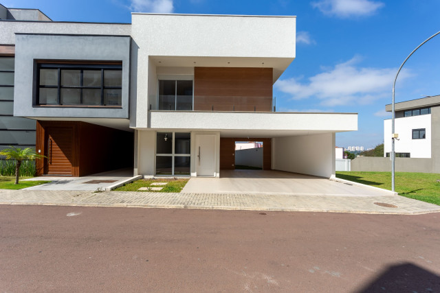 Casa em Condomínio no bairro Bairro Alto