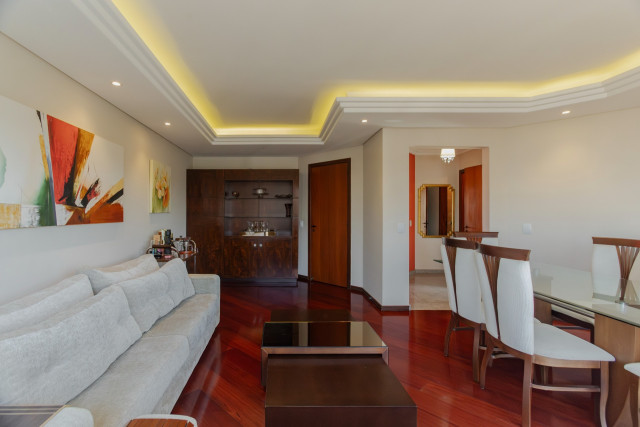 Apartamento no bairro Juvevê