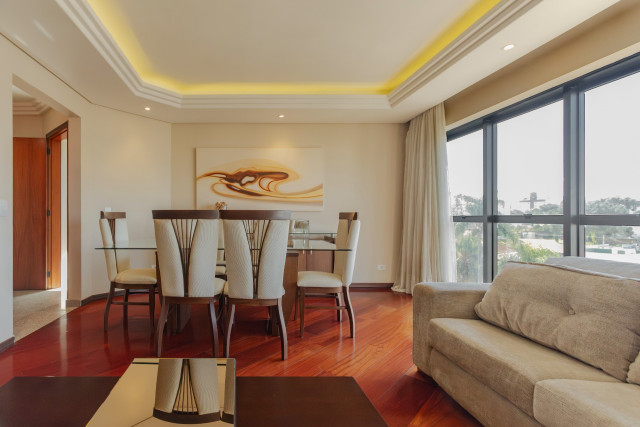 Apartamento no bairro Juvevê