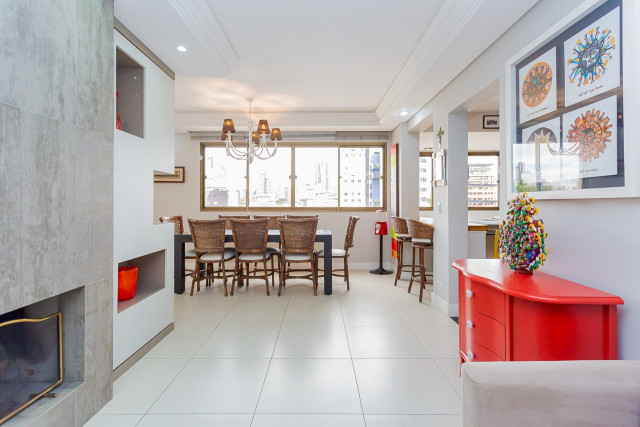 Apartamento no bairro Mercês