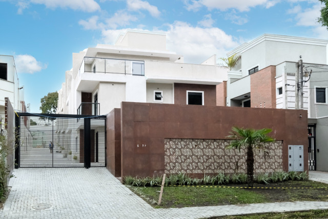 Sobrado em Condomínio no bairro Jardim Social