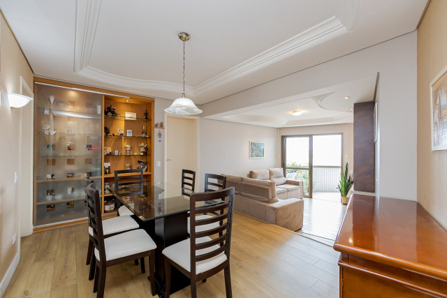 Apartamento no bairro Portão