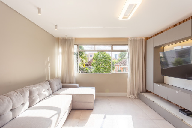Apartamento no bairro Batel
